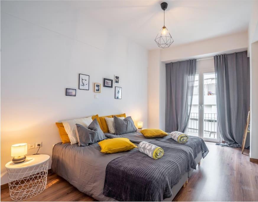 Modernised Athenian Apartment /W 2Br & 2Ba Εξωτερικό φωτογραφία